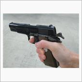 拳銃のメンテ