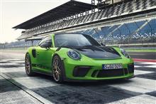 自然吸気エンジン９１１の最高峰、新型９１１ ＧＴ３ ＲＳ登場。０－１００ｋｍ／ｈ加速３．２秒