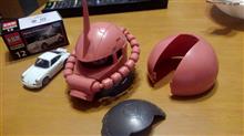 トミカとシャア専用ザク トミカとシャア専用ザク