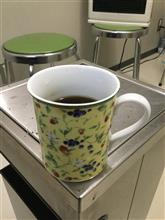 今日のコーヒー☕️☕️☕️@会社で自販機のKEY COFFEEのお湯割り(笑) 密林の社長がビルゲイツ抜いて一位だとニュースでいってた。ビバリーヒルズだと。。 今日のコーヒー☕️☕️☕️@会社で自販機のKEY COFFEEのお湯割り(笑) 密林の社長がビルゲイツ抜いて一位だとニュースでいってた。ビバリーヒルズだと。。