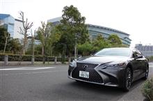 LEXUS MEETS…TOUCH&DRIVE the LS500h LEXUS MEETS…TOUCH&DRIVE the LS500h