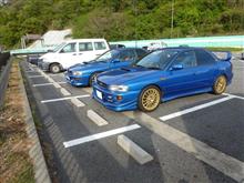 見覚えのある車両!と思ったんですが・・・(^-^; 見覚えのある車両!と思ったんですが・・・(^-^;