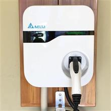 デルタ電子の6kW普通充電器でミニキャブ・ミーブ充電できました デルタ電子の6kW普通充電器でミニキャブ・ミーブ充電できました