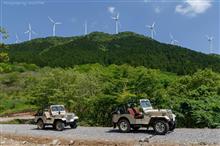 Twins JEEP、伊豆のお山でグリーンシャワー Twins JEEP、伊豆のお山でグリーンシャワー
