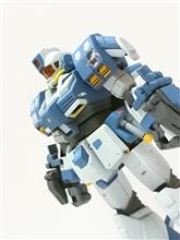 ブリッジ要員「ドルフィン1!所属不明モビルアーマーと交戦中!」 ブリッジ要員「ドルフィン1!所属不明モビルアーマーと交戦中!」