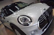 「オシャレでカワイイ車と言えば」BMW MINI COOPER 5doorのガラスコーティング【リボルト松本】 「オシャレでカワイイ車と言えば」BMW MINI COOPER 5doorのガラスコーティング【リボルト松本】