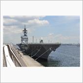 護衛艦「いずも」を見に行って ...