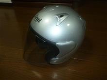 ヘルメット買いました。