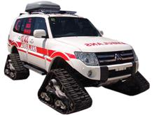 Mitsubishi Pajero Ambulance 4x4 Wheeled Snowtrack ・・・・