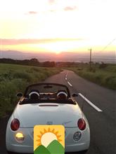 黄昏時のドライブ