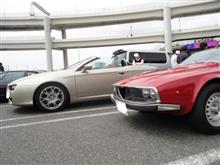 梅雨の合間の旧車の祭典