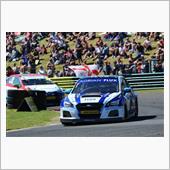 BTCC2018、レヴォーグ ...