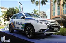 マレーシア警察　ミツビシ アウトランダー の 高速隊用 警察車両 ( ハイウェイ パトカー ) を 15台 導入 ・・・・