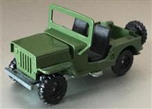 トミカ日本製の三菱ジープです