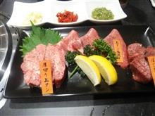 今夜は友人達と焼肉に～。。。！