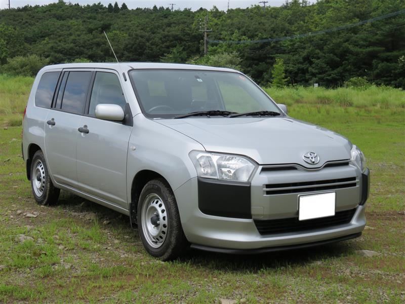 営業車とはいえ ずっと運転したくなる乗ってて楽しいクルマ トヨタ プロボックスバンのクルマレビュー ランエボとラングラ 時々プロボ リバティ みんカラ
