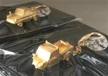レアなマツダK360とマツダR360クーペのキーホルダーです♪ レアなマツダK360とマツダR360クーペのキーホルダーです♪