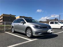 代車はゴルフ ヴァリアント 7.5