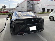 LC500のドアノブが夜見えない・・・。