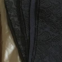靴下、色違ってんじゃーん。