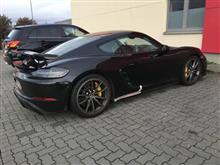 718GT4 & 991GT2 Club Sport will be launched in LA Auto Show ! 718GT4 & 991GT2 Club Sport will be launched in LA Auto Show !
