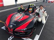 デビューレース デビューレース