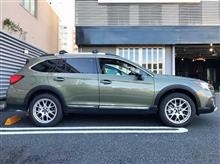 この車高、カッコイイ！現行アウトバックをサクッと25mmリフトアップ！