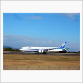 高松空港にて787が2機
