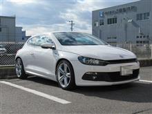 メンテナンスは大事...VWシロッコ　エンジンオイル交換　FUCHS　C3