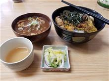 忘年会の日、知立駅界隈の食堂にてカツ丼と天ぷらうどんを愉しむ 忘年会の日、知立駅界隈の食堂にてカツ丼と天ぷらうどんを愉しむ