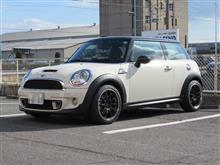 メンテナンスは大事..MINI R56　エンジンオイル＋エレメント交換　4CT-S