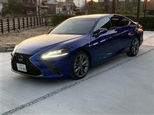 ES  F SPORT納車になりました。