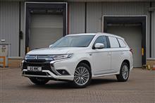 2019 Mitsubishi Outlander PHEV Commercial Vehicle Now on Sale : UK ・・・・ 2019 Mitsubishi Outlander PHEV Commercial Vehicle Now on Sale : UK ・・・・