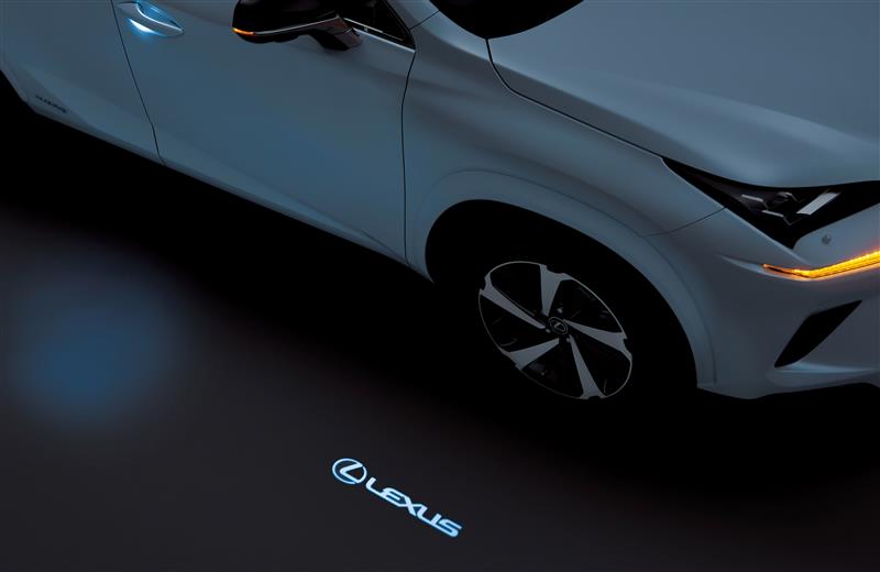 レクサスnx特別仕様車 Black Sequence の装備後付け ドアミラー足元照明 Daiponのブログ Life With Nx みんカラ版 みんカラ