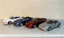 1/18で蘇る。1998年のポルシェセンター？