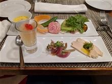 今日はイタ飯を
