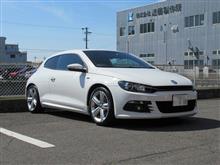 タイヤショップしてます..VWシロッコ　ピレリードラゴンスポーツ　235/40R18