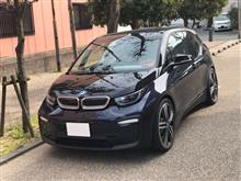 BMW i3 タイヤの汚れ