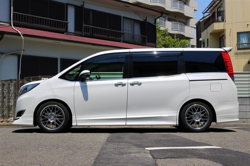 らしている】 タナベ サステック DF210 トヨタ ノア ハイブリッド FF