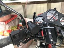 CBX250RS備忘録　携帯ホルダー取り付け