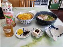 豊田にある小さなレトロ食堂にてカツ丼と肉うどんを愉しむ 豊田にある小さなレトロ食堂にてカツ丼と肉うどんを愉しむ