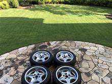 BMW純正ホイールの歴史＆芝刈り