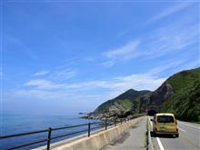 山形県道50号藤島由良線を行く