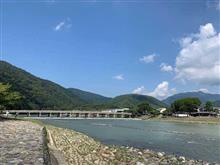 和歌山の奇岩と和深駅