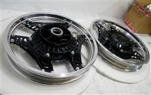 CBX400F/3Psリベット止めコムスターホイール分解リム全面バレル研磨＆パウダーブラック塗装フルパウダーコート