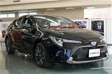 トヨタ カローラ HYBRID W×B 展示車見学 トヨタ カローラ HYBRID W×B 展示車見学