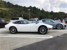 伝説の車に出会う。
