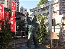 狛犬ではなく〝こま亀〟の亀有香取神社