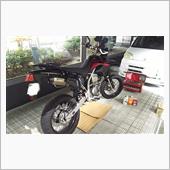 今日はバイクの整備を！