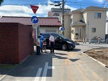 揉めて揉めて揉めまくってます…。